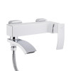 Смеситель для ванны Qtap Swan Cascada с поворотным изливом (c душевым гарнитуром) QTSWA260CRW45569 Chrome/White — фото 3